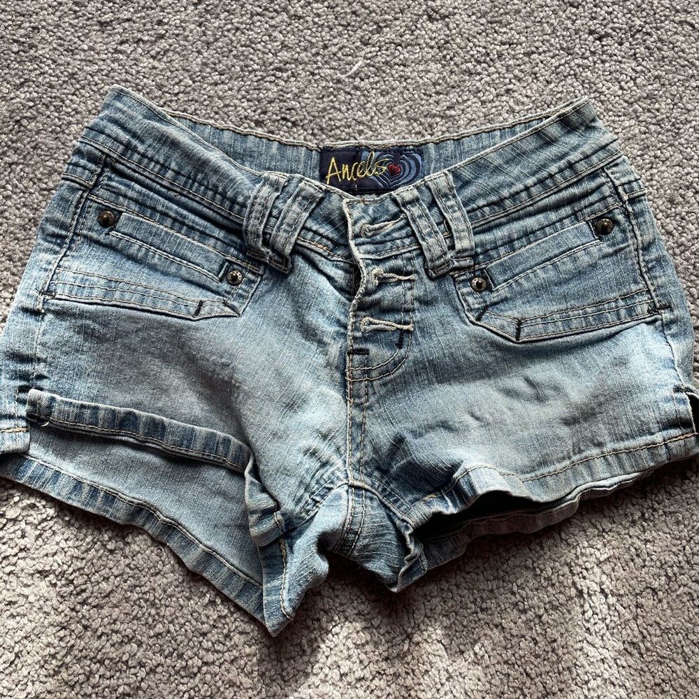 Shorts, 0
